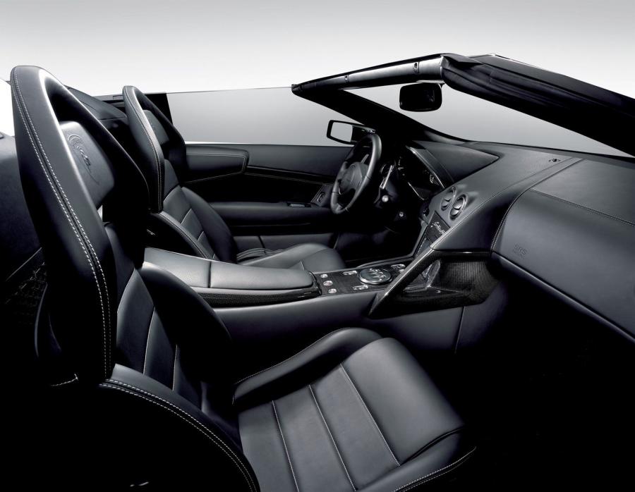  Lamborghini Murcielago LP640 Roadster 2006 года  (фото 19 из 46)
